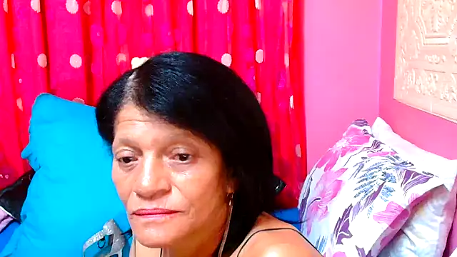 SLUTTYROXY online show from 01/17/25, 08:34