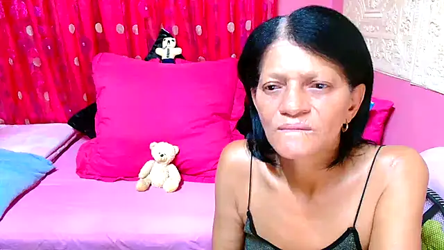 SLUTTYROXY online show from 01/22/25, 05:06
