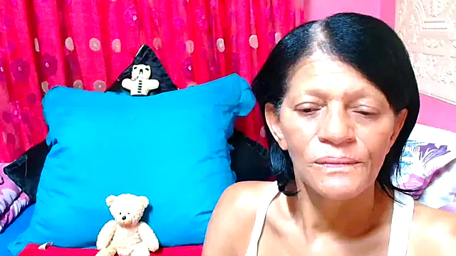 SLUTTYROXY online show from 01/27/25, 04:43