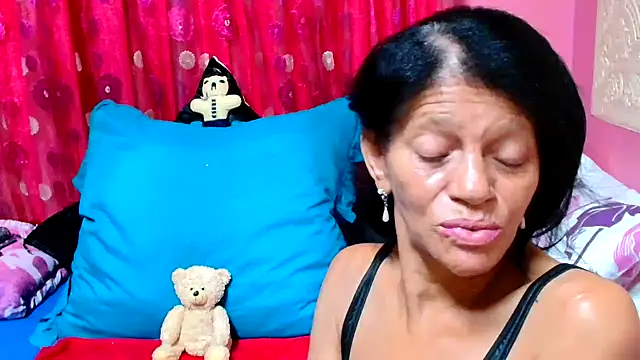 SLUTTYROXY online show from 01/30/25, 08:42