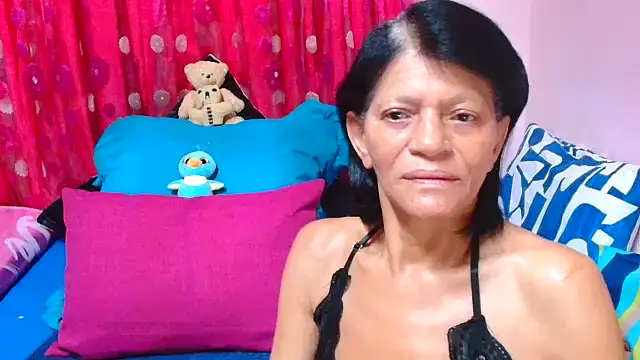 SLUTTYROXY online show from 09/28/25, 03:56