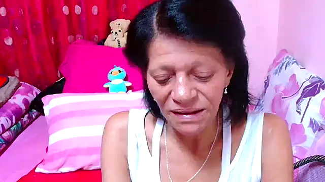 SLUTTYROXY online show from 10/28/25, 06:32