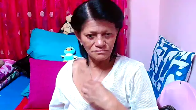 SLUTTYROXY online show from 11/12/25, 05:35