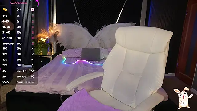 EmilyCandyy online show from 06/06/26, 06:51