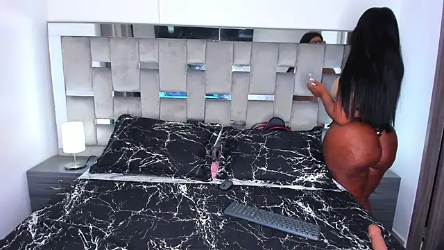 Cammiila online show from 09/20/25, 10:49