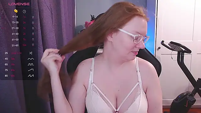 Lady Inari online show from 10/26/25, 07:31