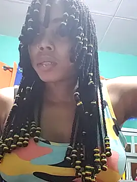 Snapshot of HONEYSWEETS_LIVE chatting on 09/21/25, 01:40 HONEYSWEETS LIVE online show from 09/21/25, 01:40