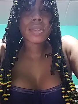 Snapshot of HONEYSWEETS_LIVE chatting on 10/17/25, 03:53 HONEYSWEETS LIVE online show from 10/17/25, 03:53