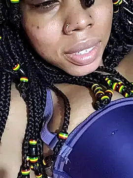 Snapshot of HONEYSWEETS_LIVE chatting on 11/14/25, 09:08 HONEYSWEETS LIVE online show from 11/14/25, 09:08