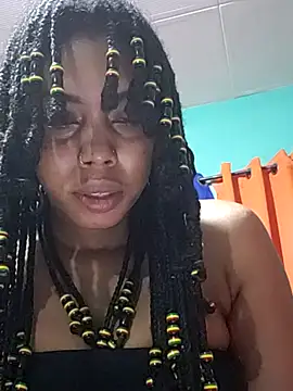 Snapshot of HONEYSWEETS_LIVE chatting on 11/20/25, 03:18 HONEYSWEETS LIVE online show from 11/20/25, 03:18