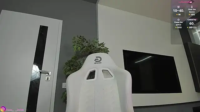 lissababe1 online show from 12/12/24, 11:14