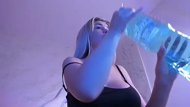 lissababe1 online show from 05/30/26, 01:46