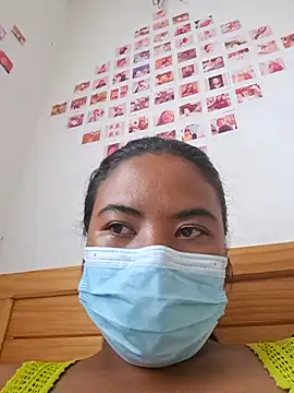 Artinah22 online show from 12/24/24, 11:17