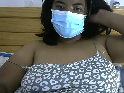 Artinah22 online show from 10/15/25, 05:57