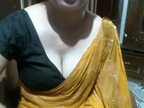 UrsMansi online show from 07/17/26, 03:02