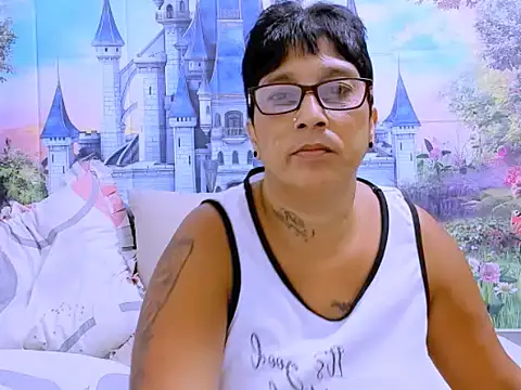 indianroxy online show from 02/01/25, 06:00