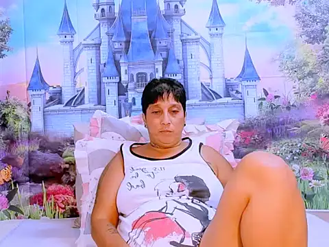 indianroxy online show from 02/01/25, 09:00