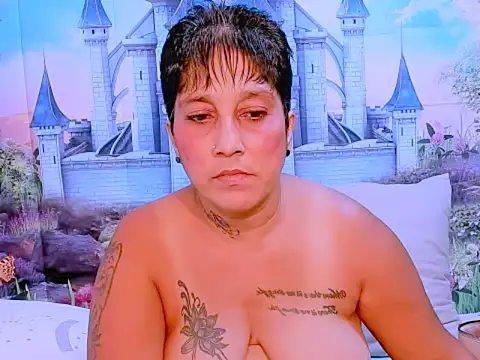 indianroxy online show from 02/04/25, 04:29