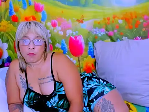 indianroxy online show from 07/25/26, 08:39