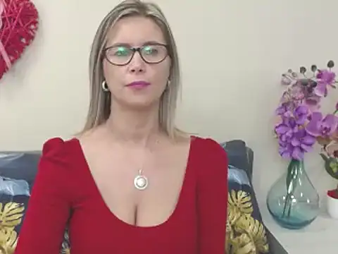 DoreenSexy online show from 12/04/24, 01:31