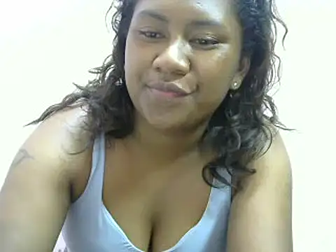 Snapshot of cutybigass chatting on 12/18/24, 09:29 cutybigass online show from 12/18/24, 09:29