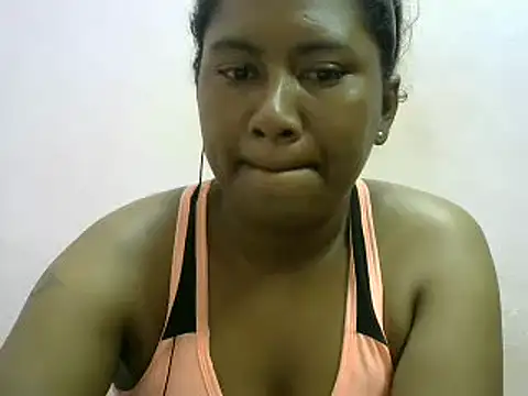 Snapshot of cutybigass chatting on 12/22/24, 08:27 cutybigass online show from 12/22/24, 08:27