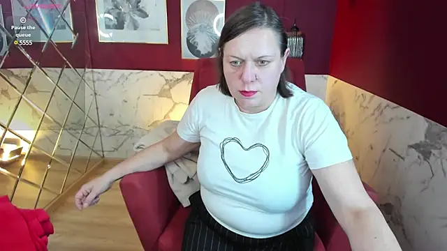 Snapshot of KellyPerfection chatting on 02/22/25, 11:13 KellyPerfection online show from 02/22/25, 11:13