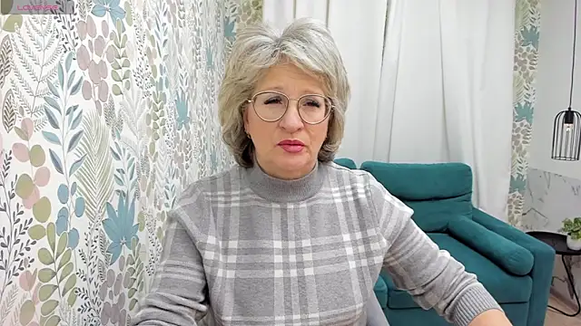 EvelynJoyful online show from 12/13/24, 05:05