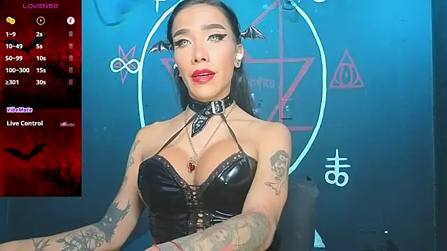 Snapshot of Depresion_Black chatting on 11/13/25, 06:18 Depresion Black online show from 11/13/25, 06:18