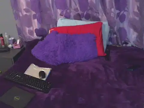 claudia manuela online show from 12/02/24, 10:23