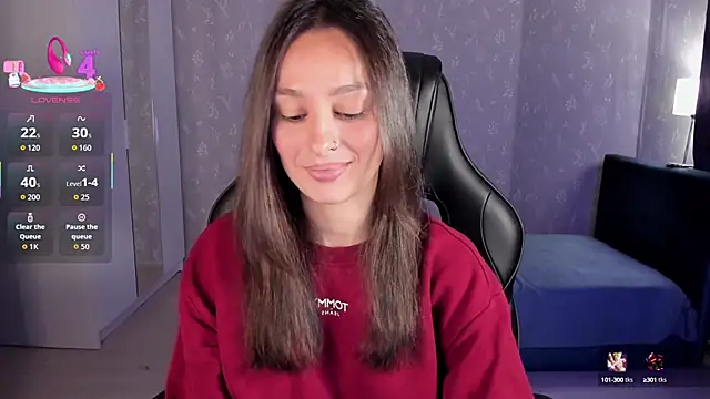 Snapshot of EllaFresh chatting on 09/29/25, 12:16 EllaFresh online show from 09/29/25, 12:16