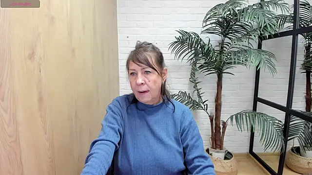 LindaPassionate online show from 03/15/25, 05:19