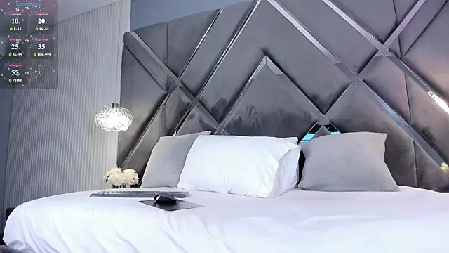 Snapshot of myax_evans chatting on 05/21/26, 11:39 myax evans online show from 05/21/26, 11:39