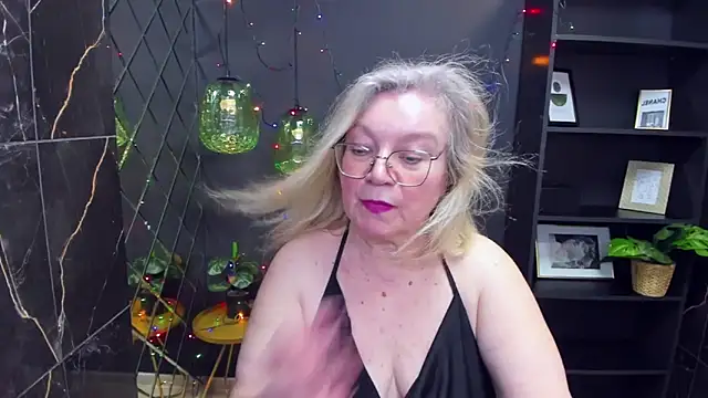 NataliMellow online show from 12/26/24, 04:25