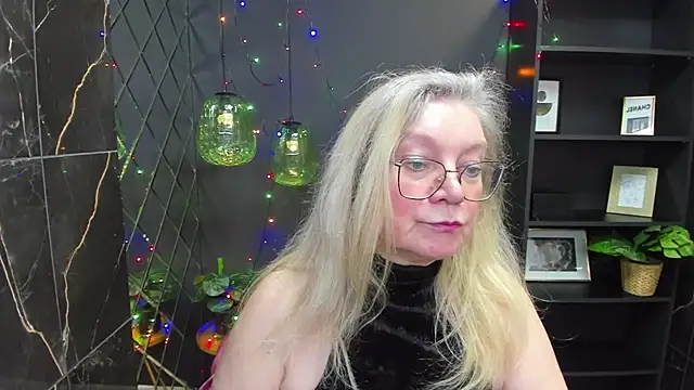 NataliMellow online show from 12/27/24, 04:21