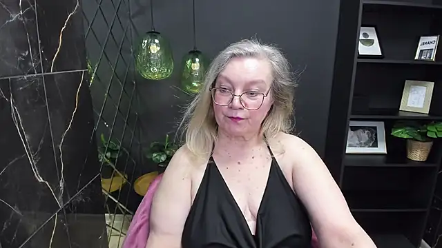 NataliMellow online show from 02/25/25, 07:25