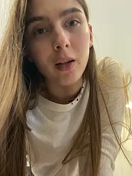 Snapshot of so_cutes chatting on 09/23/25, 02:09 so cutes online show from 09/23/25, 02:09