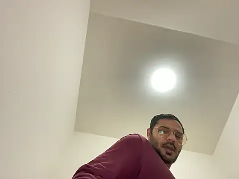 Enderson007 online show from 11/24/25, 02:06