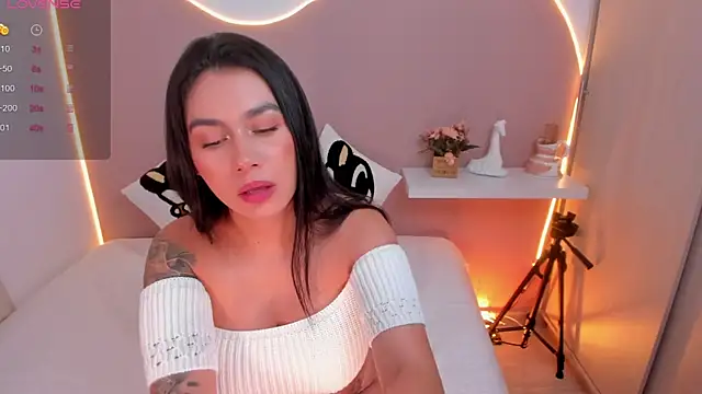 EllieMitchell online show from 01/15/25, 04:54