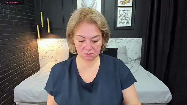 JenniferLight online show from 02/22/25, 01:13