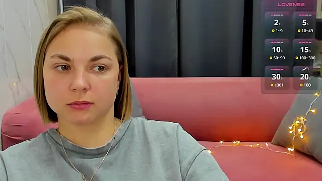 Snapshot of TataArdent chatting on 01/11/25, 03:13 TataArdent online show from 01/11/25, 03:13