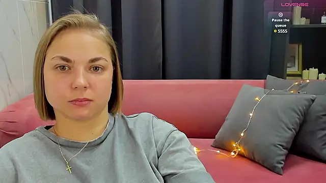 Snapshot of TataArdent chatting on 01/14/25, 11:16 TataArdent online show from 01/14/25, 11:16