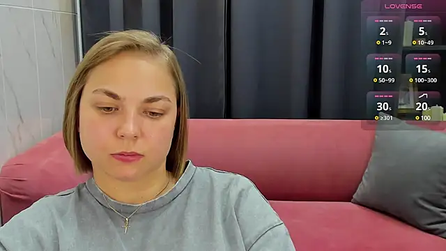 Snapshot of TataArdent chatting on 01/17/25, 11:18 TataArdent online show from 01/17/25, 11:18