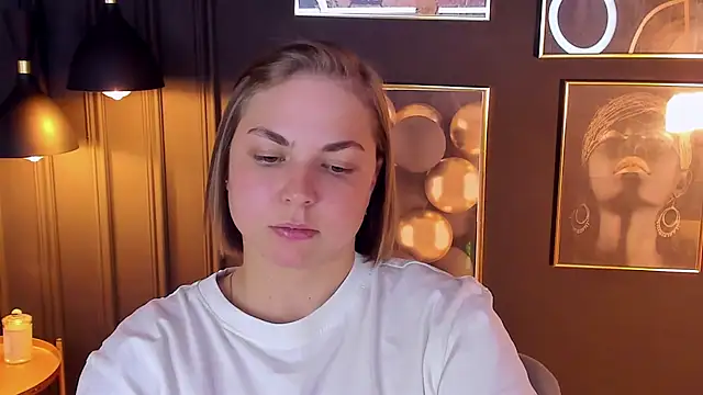 Snapshot of TataArdent chatting on 01/22/25, 02:15 TataArdent online show from 01/22/25, 02:15