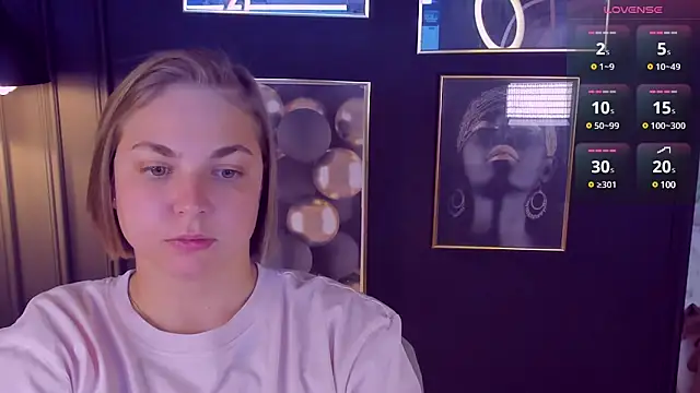 Snapshot of TataArdent chatting on 01/24/25, 02:49 TataArdent online show from 01/24/25, 02:49