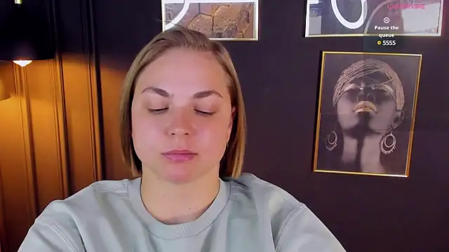 Snapshot of TataArdent chatting on 01/28/25, 11:17 TataArdent online show from 01/28/25, 11:17