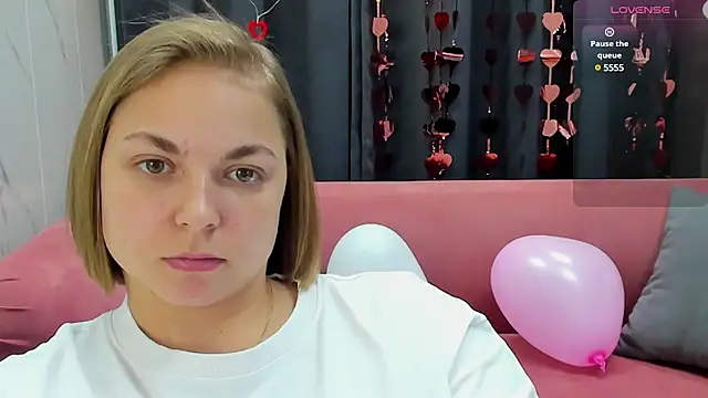 Snapshot of TataArdent chatting on 02/13/25, 11:15 TataArdent online show from 02/13/25, 11:15