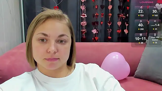 Snapshot of TataArdent chatting on 02/14/25, 02:18 TataArdent online show from 02/14/25, 02:18