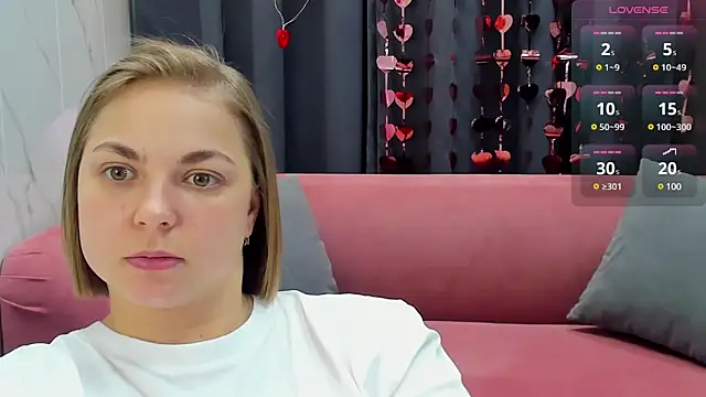 Snapshot of TataArdent chatting on 02/15/25, 02:37 TataArdent online show from 02/15/25, 02:37