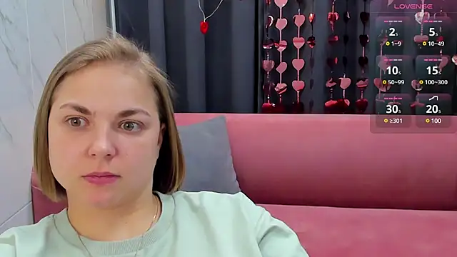 Snapshot of TataArdent chatting on 02/18/25, 02:16 TataArdent online show from 02/18/25, 02:16